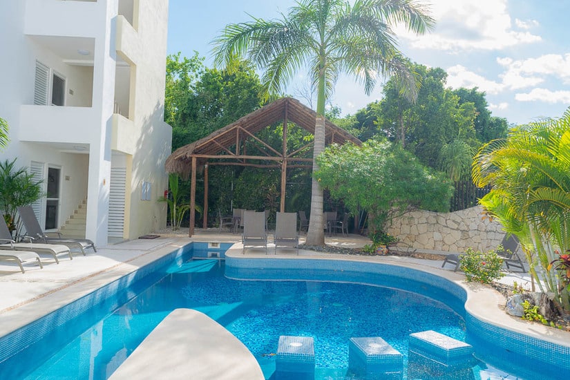 how to choose a monthly condo in playa del carmen